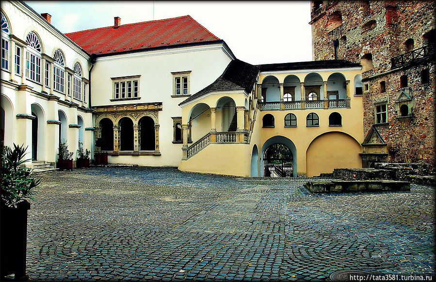 Замок Ракоци в Шарошпатаке Шарошпатак, Венгрия