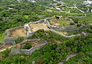 Руины замка Накагусуку / Nakagusuku Castle ruins