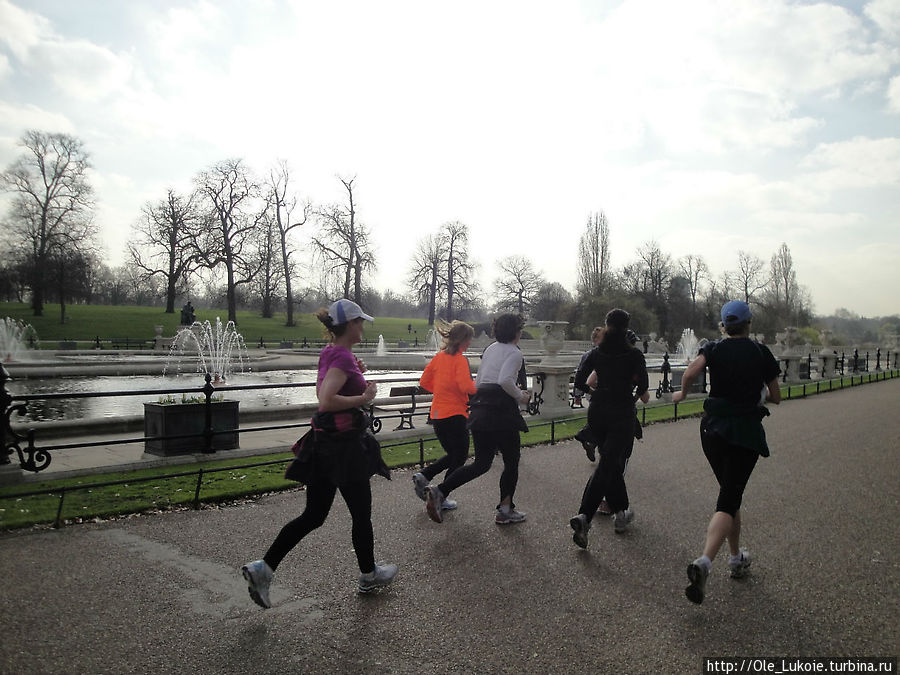 Все бегут — спортивный образ жизни — это стиль Лондона Лондон, Великобритания
