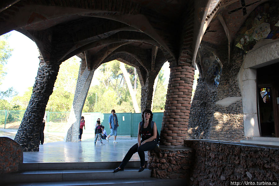 Волшебная Крипта. Барселона, Испания Волшебная Крипта. Барселона, Испания