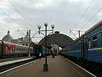 Поезда ходили в Краков и Вену.