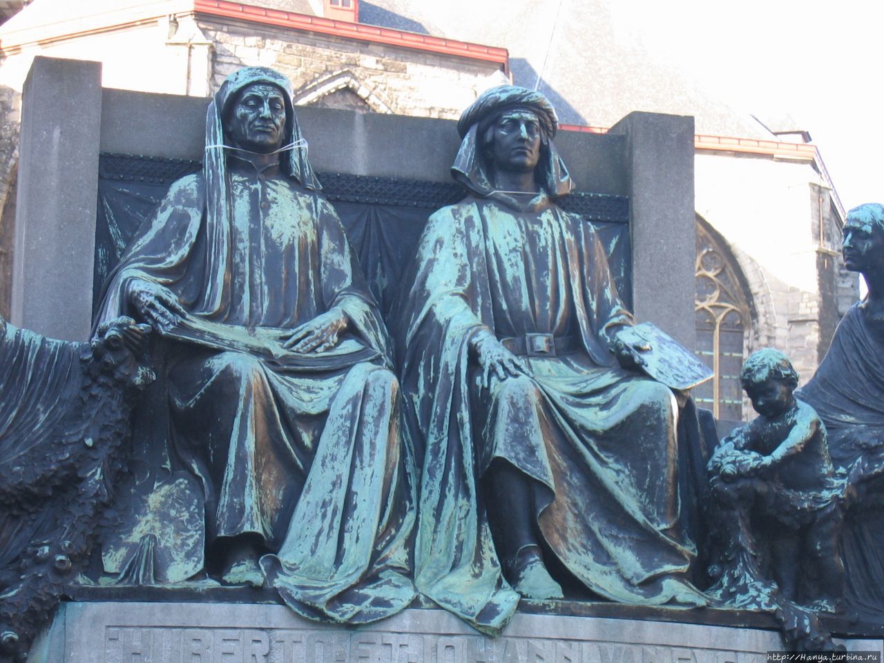 Памятник братьям Ван Эйкам в Генте Гент, Бельгия