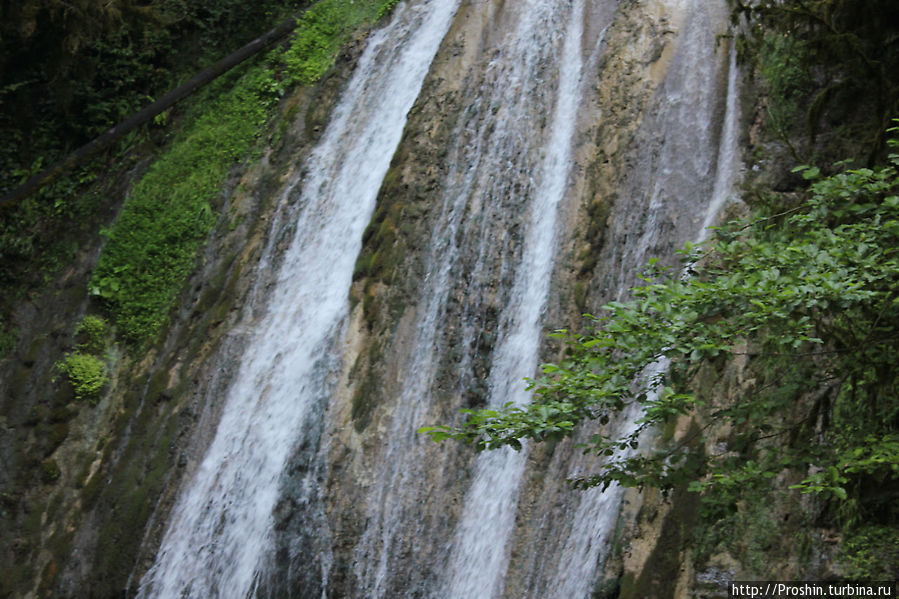 33 водопада Сочи, Россия