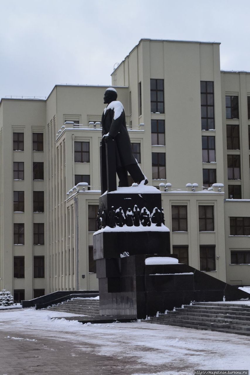 Памятник В. И. Ленину Минск, Беларусь