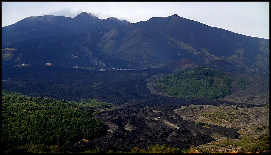 Самый большой вулкан Европы или геологическая история Этны Вулкан Этна Национальный Парк (3350м), Италия