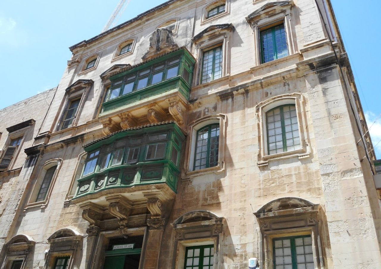 Архитектурный стиль Valletta: улица Old Bakery street Валлетта, Мальта