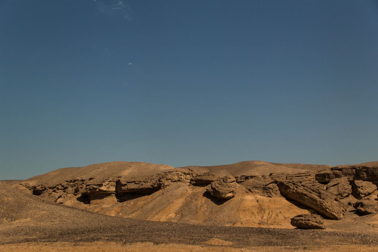 Иудейская пустыня из окна автомобиля Иудейская пустыня, Израиль