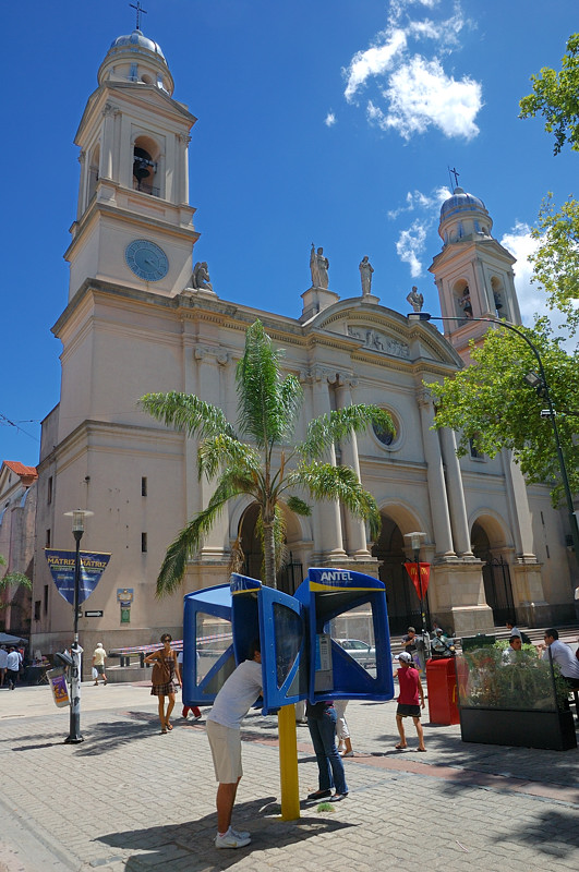 Кафедральный собор Монтевидео, Уругвай