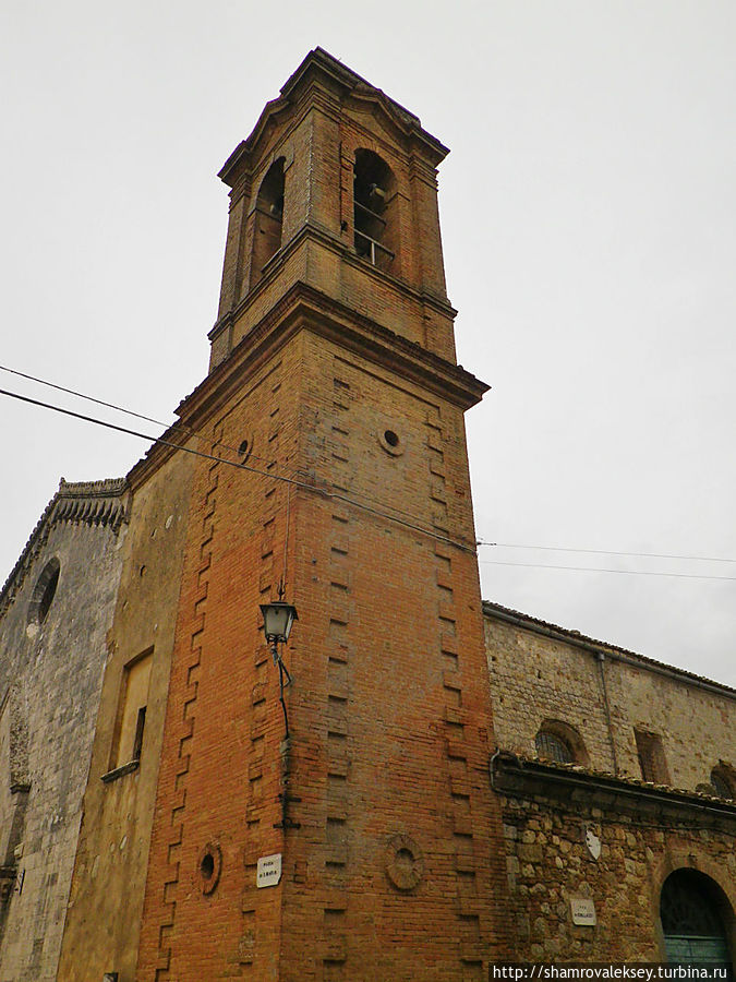 Церковь Санта Мария деи Серви Монтепульчано, Италия