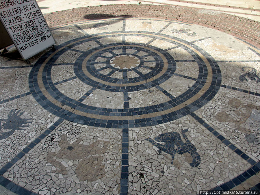 Кушадасы: всего понемногу Кушадасы, Турция Кушадасы: всего понемногу Кушадасы, Турция