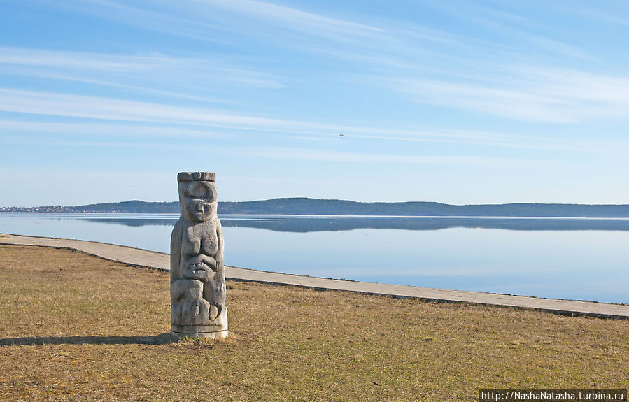 Скульптура Мать-вода сотворяет мир Петрозаводск, Россия