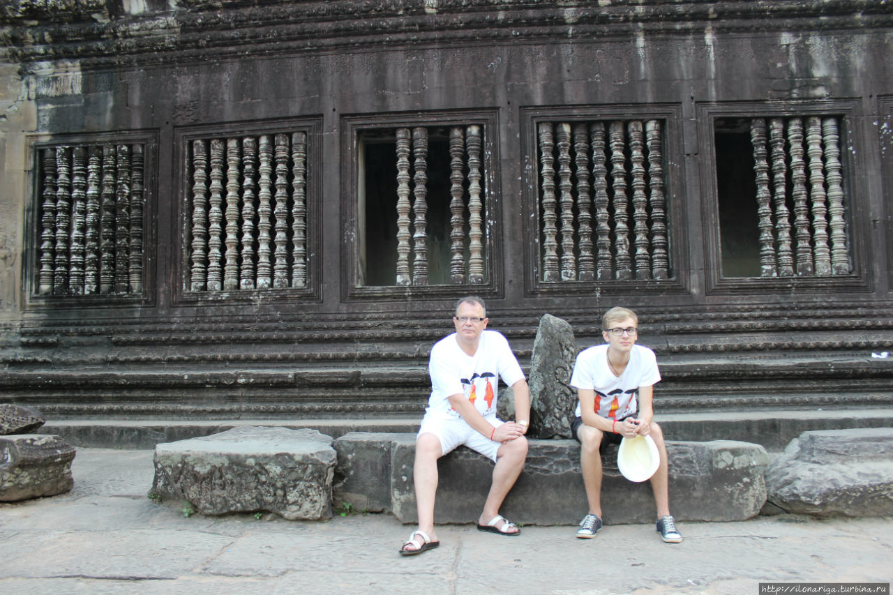 Почти близняшки... Почти близняшки...