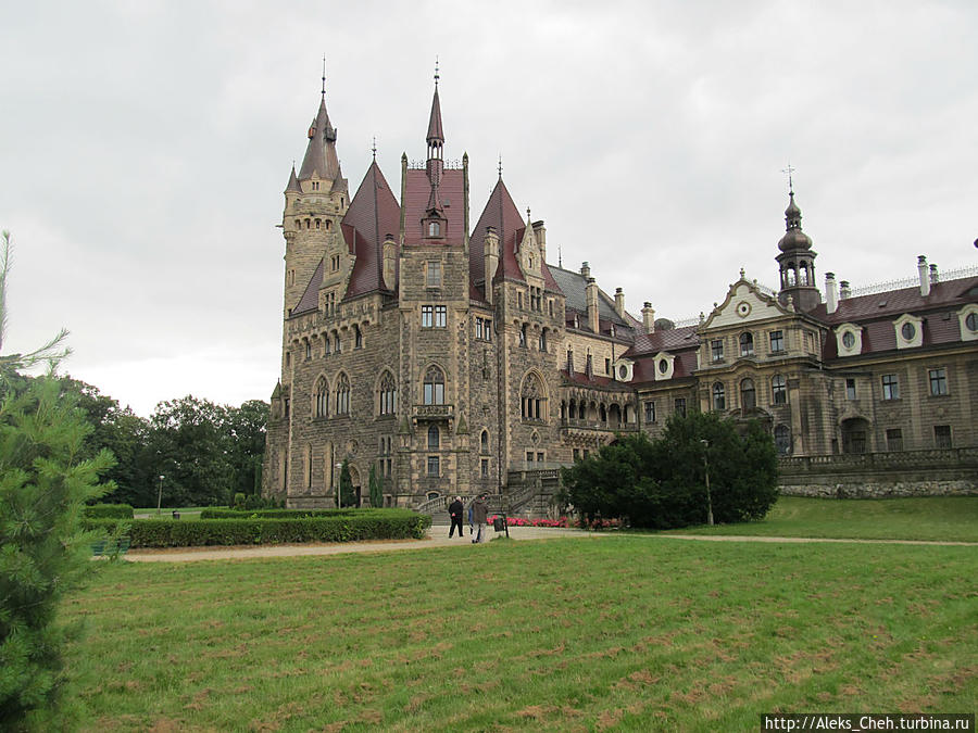 Замок в Мошней — сказочный красавец из прошлого Опольское воеводство, Польша