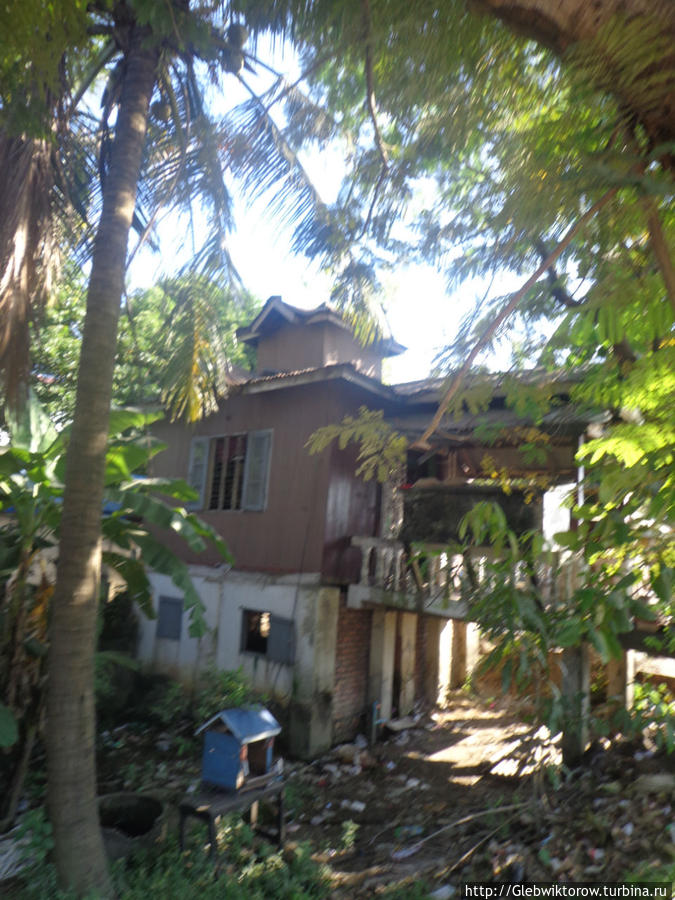 Нетуристический Янгон. Прогулка по Thanthumar Rd. Янгон, Мьянма Нетуристический Янгон. Прогулка по Thanthumar Rd. Янгон, Мьянма