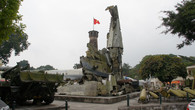 Вьетнамский музей военной истории — наружная экспозиция