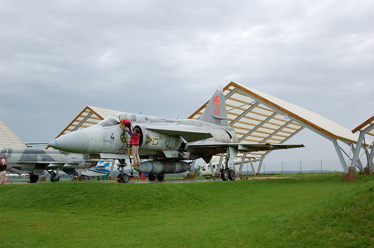 Шведский Saab Viggen