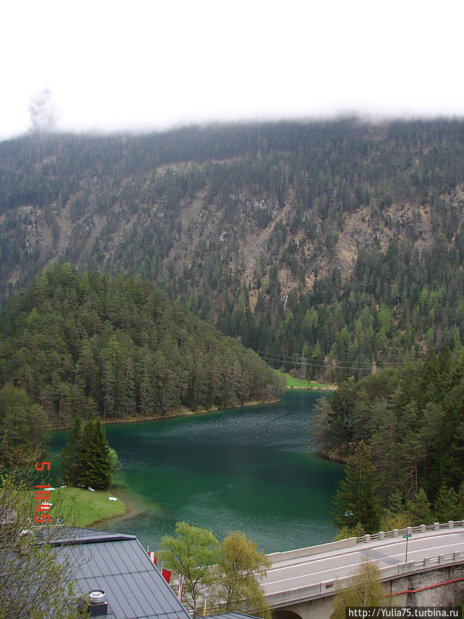 Вид на озеро Вид на озеро