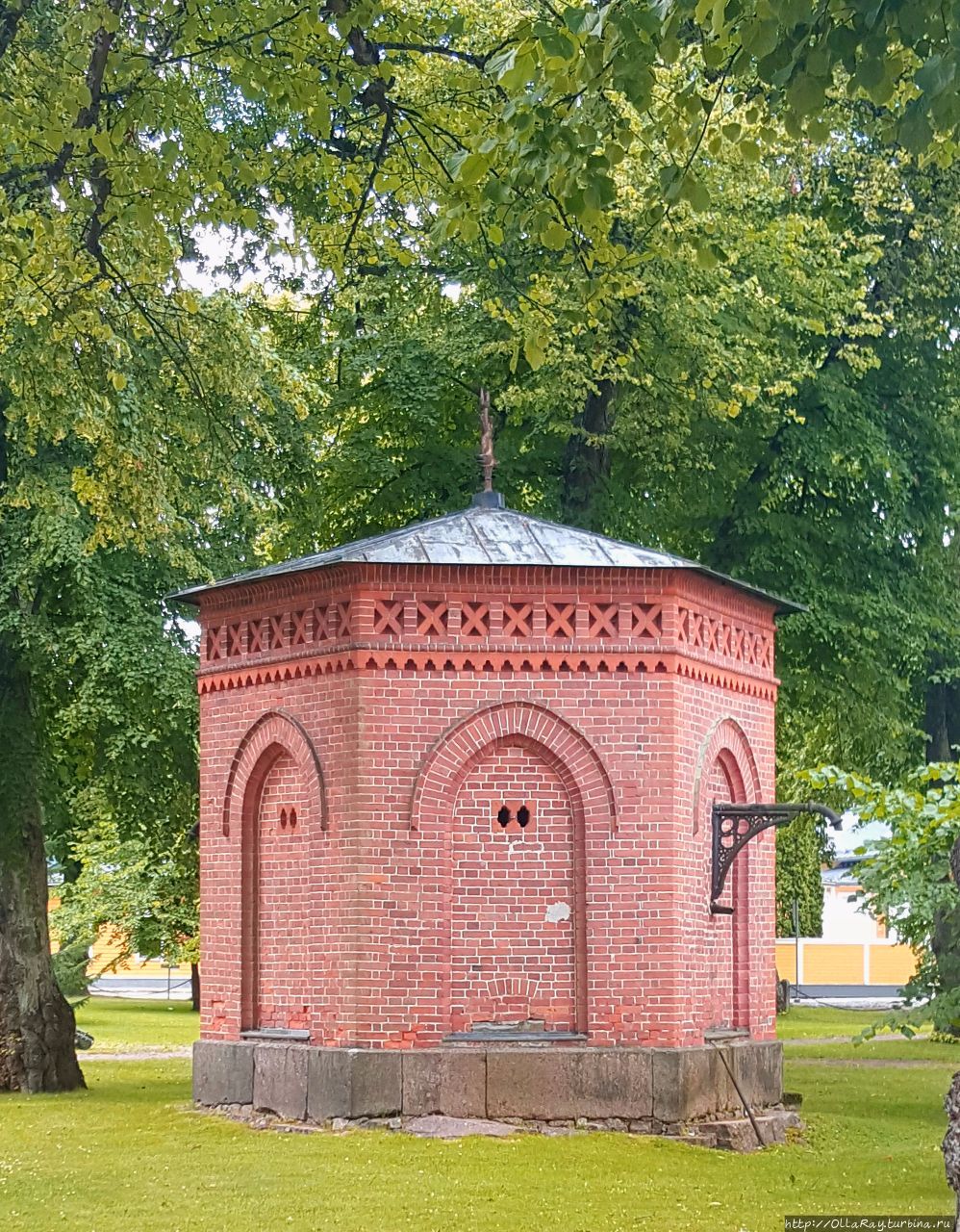 Водонапорная башня в парке. Хамина, Финляндия