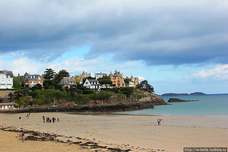 Пляж Эклюз и мыс Малуин. Пляж Эклюз и мыс Малуин.