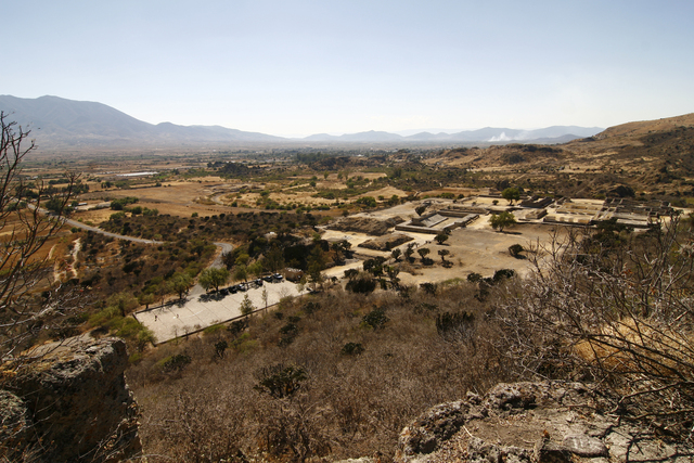 Гео-ши палеонтолоческая площадка / Gheo-shih open air archeologic site