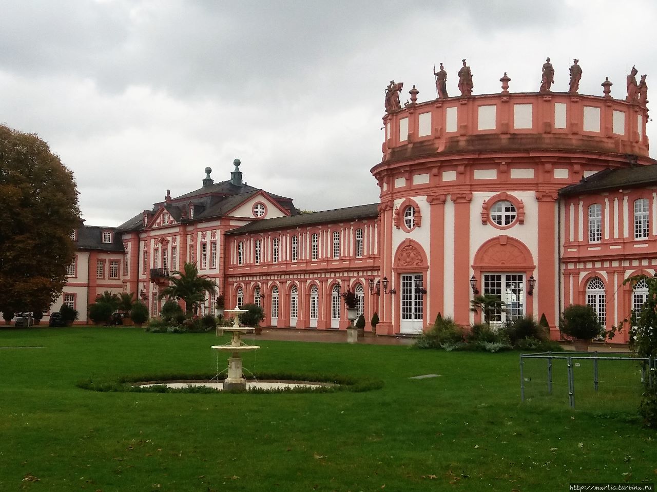 Ландшафтный парк и дворец Бибрих Висбаден, Германия
