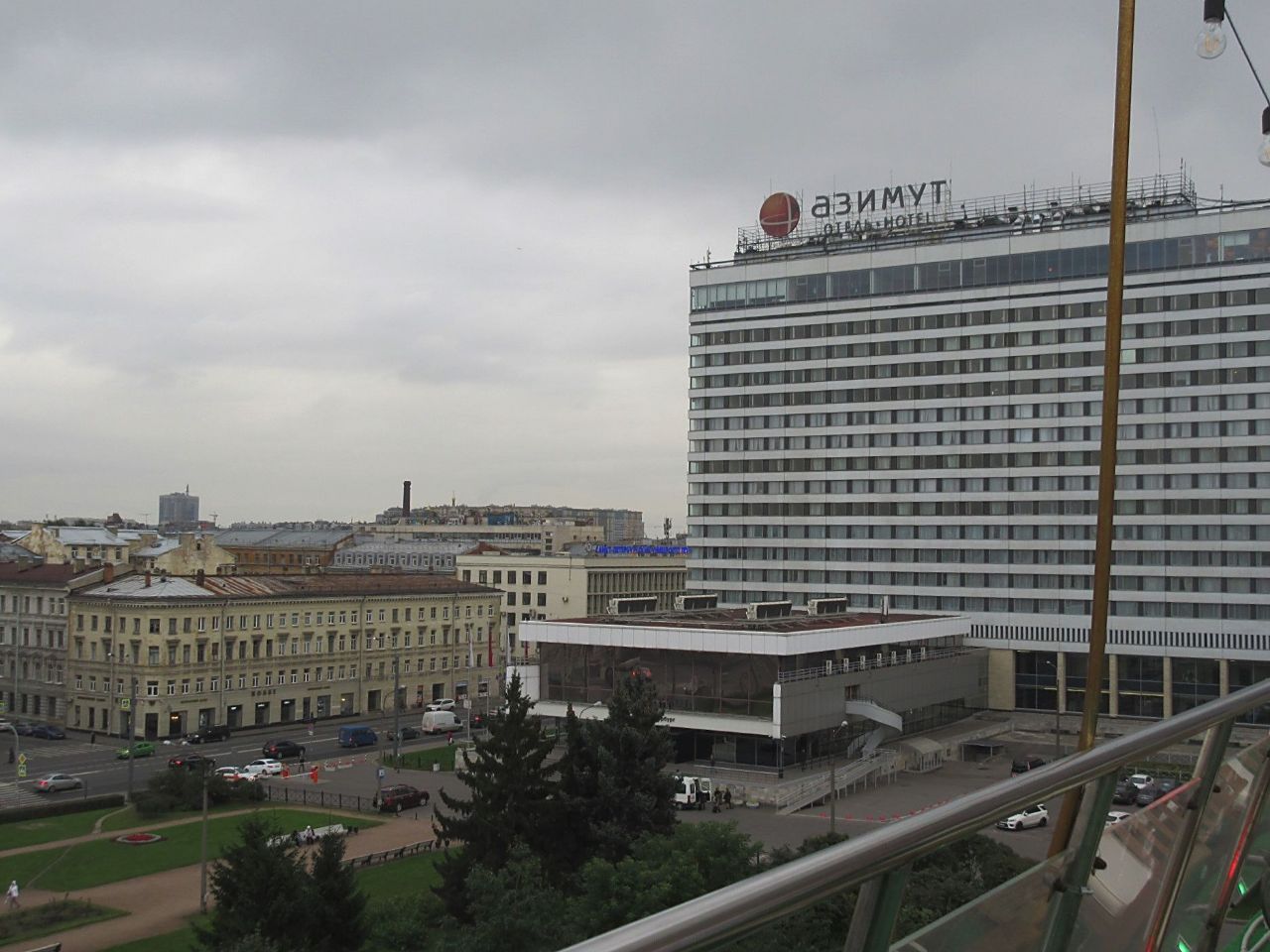 Самый юный парк самого туристического города Европы. Санкт-Петербург, Россия