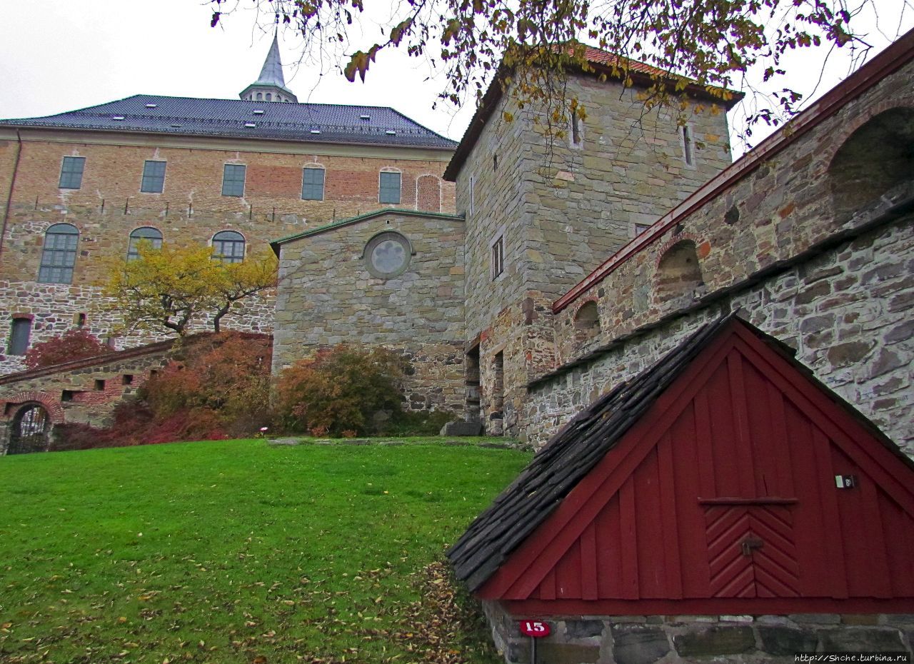 Крепость и замок Акерхус Осло, Норвегия Крепость и замок Акерхус Осло, Норвегия