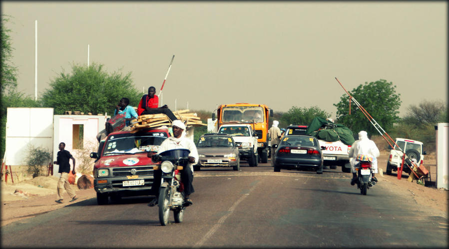 Дорога к озеру Чад озеро Чад, Чад