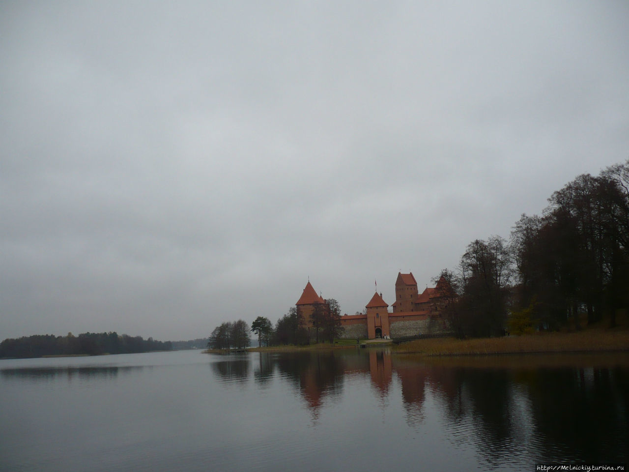 Прогулка по Караимской улице Тракай, Литва