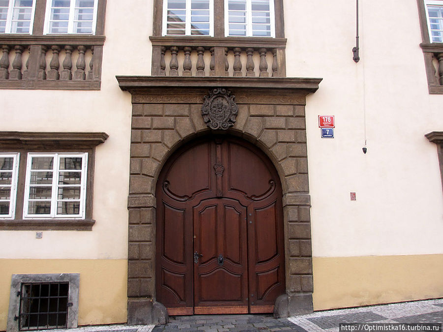 Лоретанская ул, 7 — Дитрихштейнский дворей Прага, Чехия
