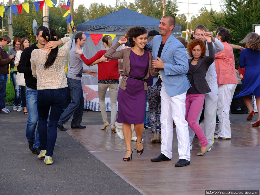 Танцуют все!!! Красноярск, Россия Танцуют все!!! Красноярск, Россия