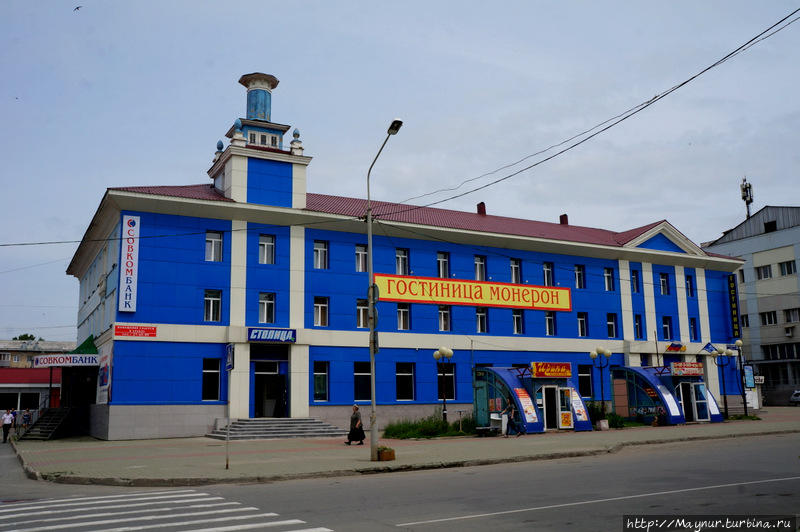 Старейшая  гостиница. Южно-Сахалинск, Россия