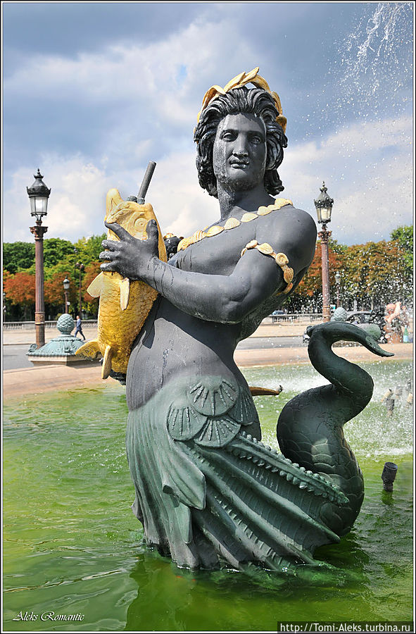 На площади Согласия (Конкорд), которая расположена между Тюильрийским садом и Елисейскими полями. Удивительные фонтаны Гитторфа — копии римских фонтанов — просто завораживают туристов. Я не оказался исключением и сделал много кадров, чтобы запечатлеть это чудо...
* Париж, Франция
