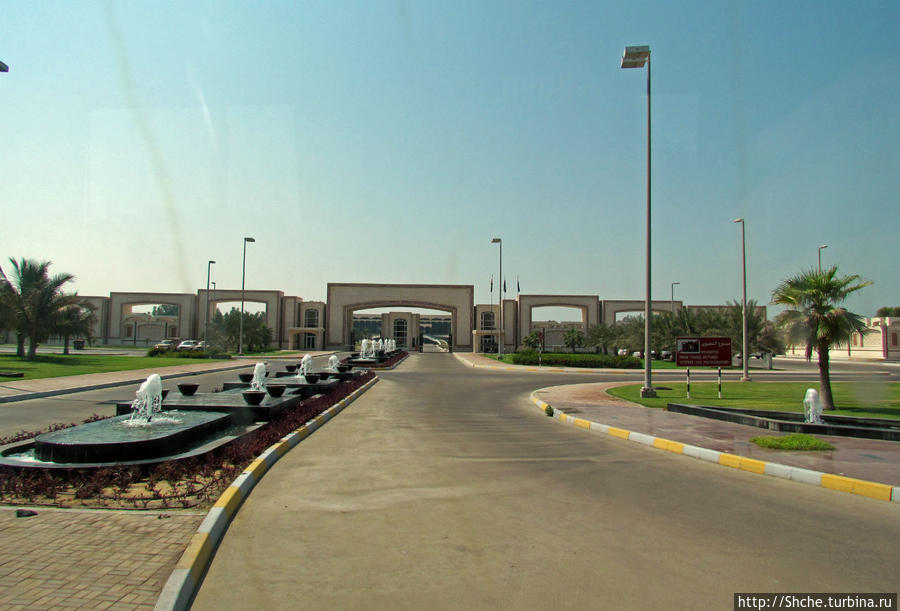 Однодневная автобусная экскурсия в Абу-Даби Абу-Даби, ОАЭ