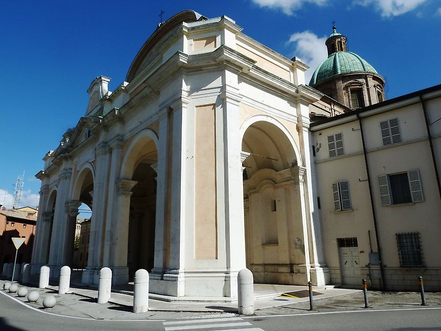 Кафедральный собор Равенна, Италия