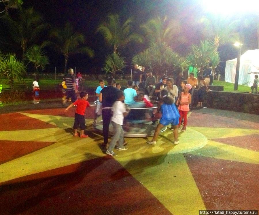 Самый главный день на острове Реюньон Сен-Дени, Реюньон Самый главный день на острове Реюньон Сен-Дени, Реюньон