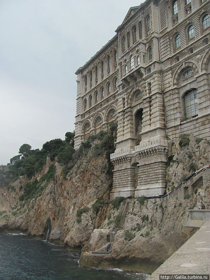 Вид Морского музея с моря. Монте-Карло, Монако