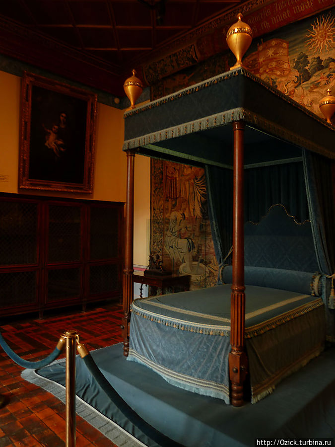Спальня Дианы де Пуатье Спальня Дианы де Пуатье