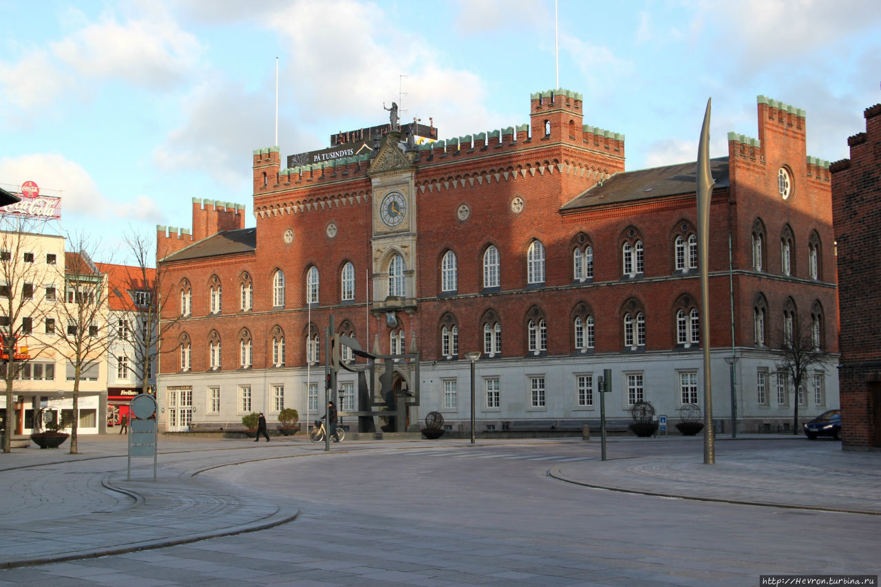 Прогулка по Оденсе Оденсе, Дания Прогулка по Оденсе Оденсе, Дания