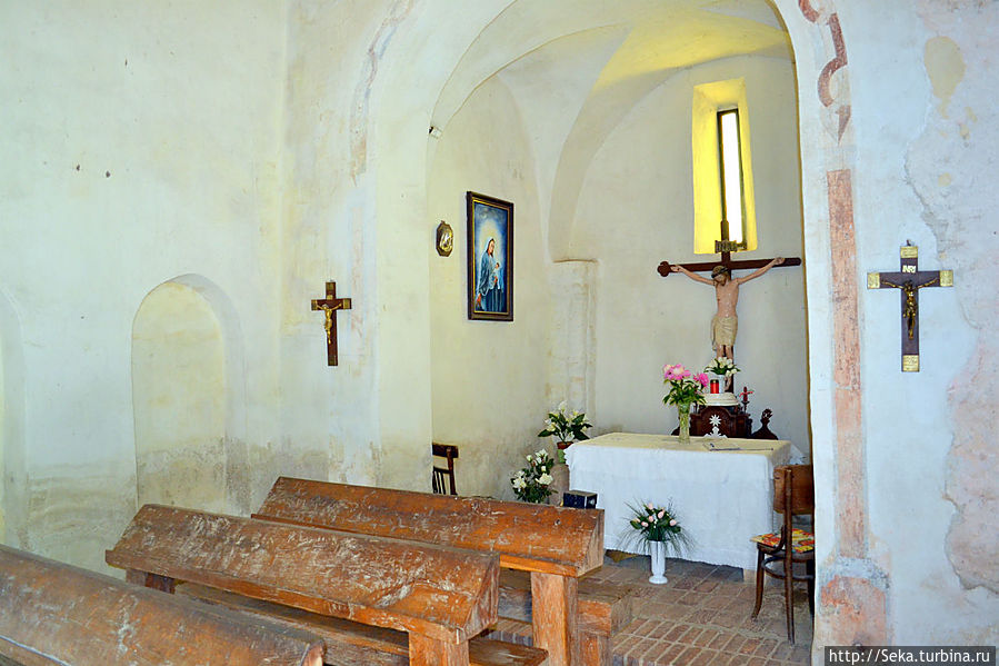 Внутри церкви Хевиз, Венгрия