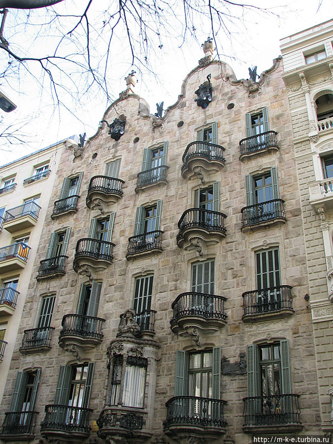 дом Кальвет Барселона, Испания