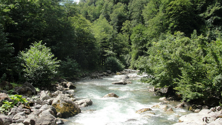 Освежающие ракурсы и секрет Гегского водопада Гегское ущелье и водопад, Абхазия