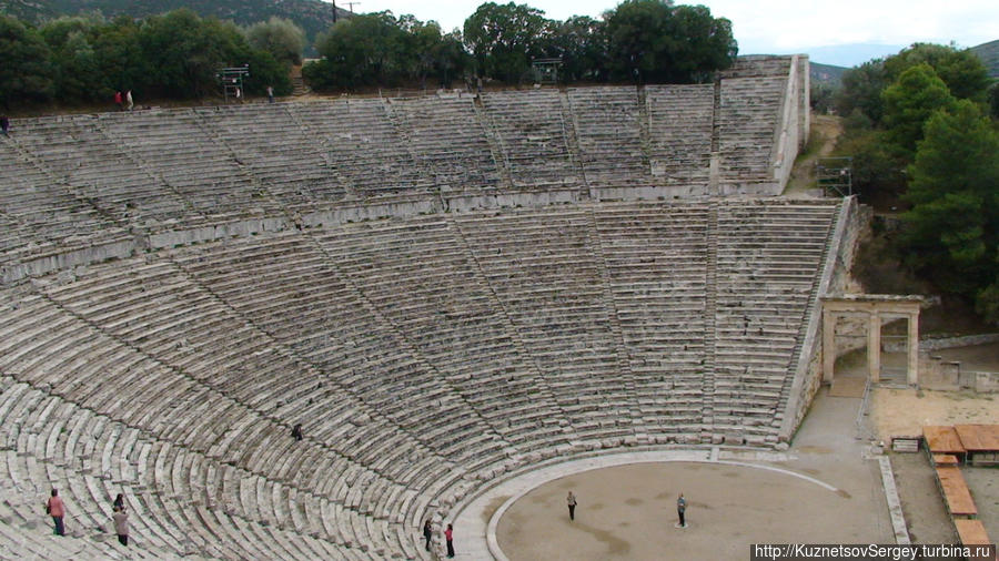 Святилище Асклепия и античный театр Эпидавра Лигурион, Греция