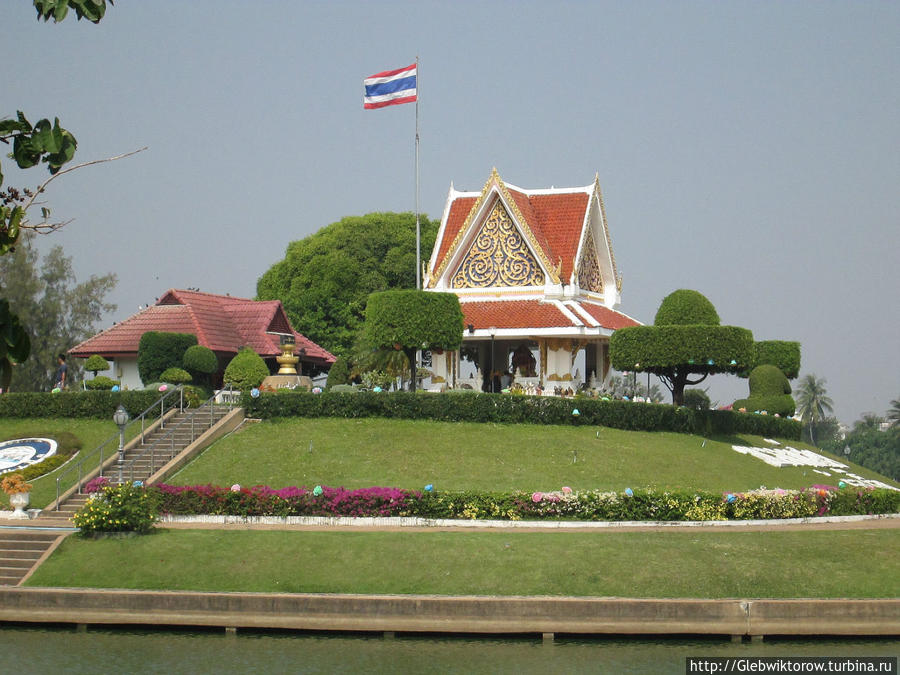 Park Рой-Ет, Таиланд