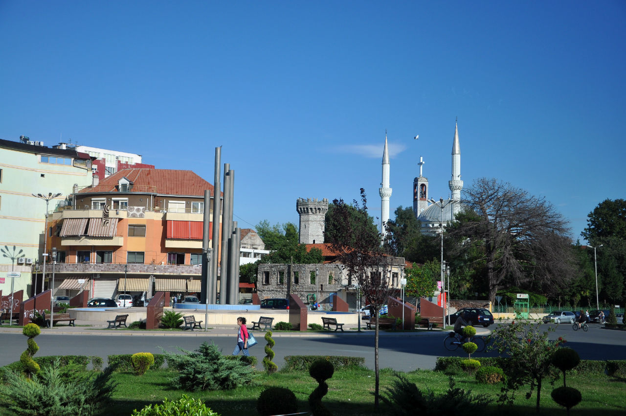 Дорогами Албании 4. Шкодер. Шкодер, Албания Дорогами Албании 4. Шкодер. Шкодер, Албания