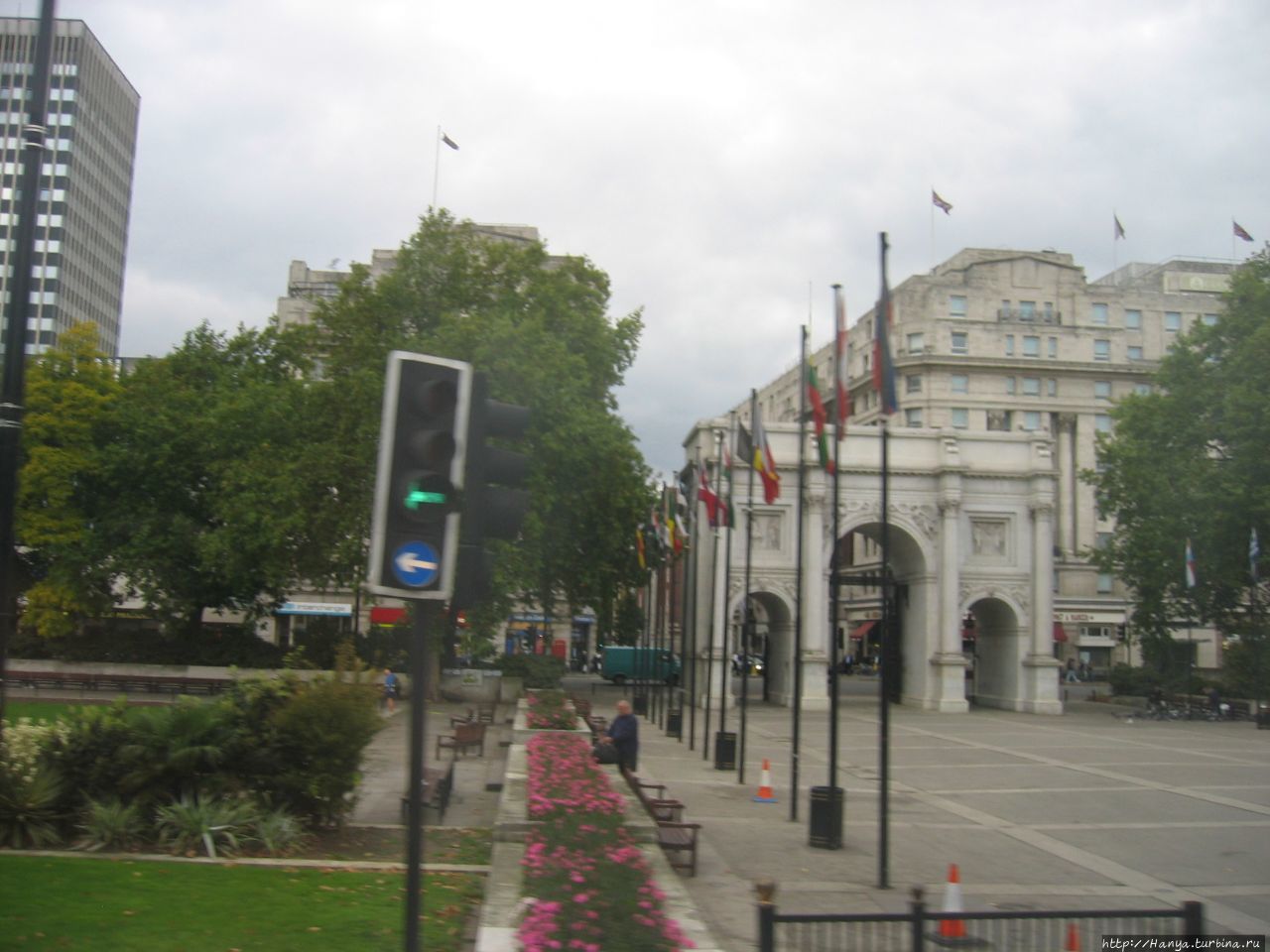 Лондон. Мраморная арка рядом с Гайд-парком Лондон, Великобритания
