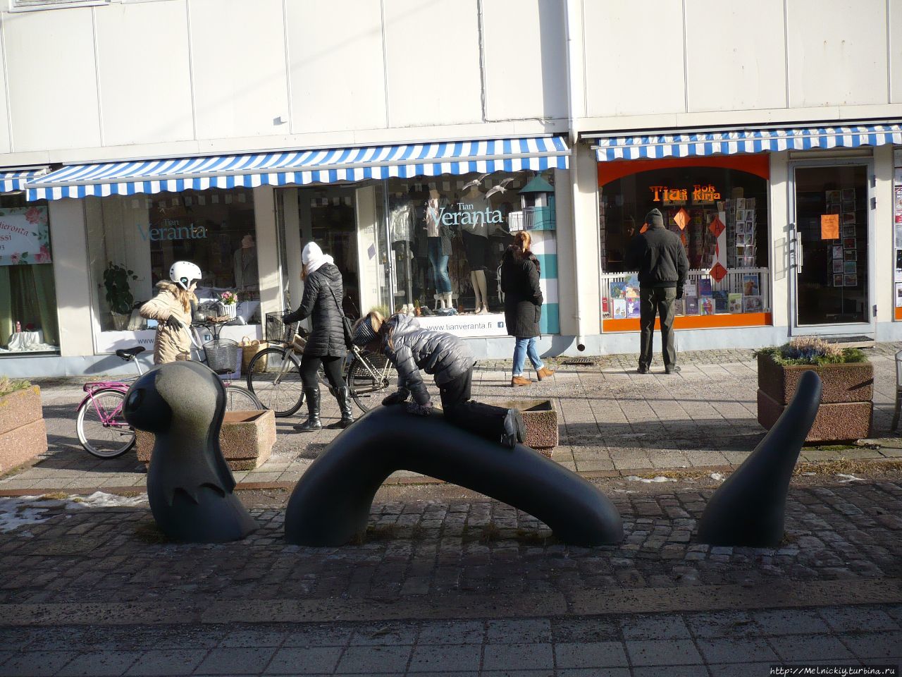Скульптура Морского Змея Ханко, Финляндия