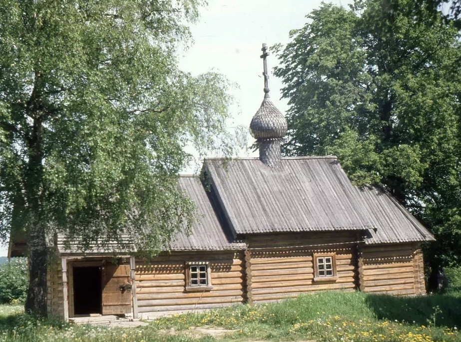 Церковь св. Дмитрия Солунского Старая Ладога, Россия
