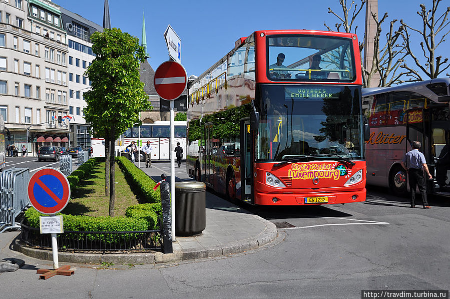 Площадь Конституции в Люксембурге Люксембург, Люксембург Площадь Конституции в Люксембурге Люксембург, Люксембург