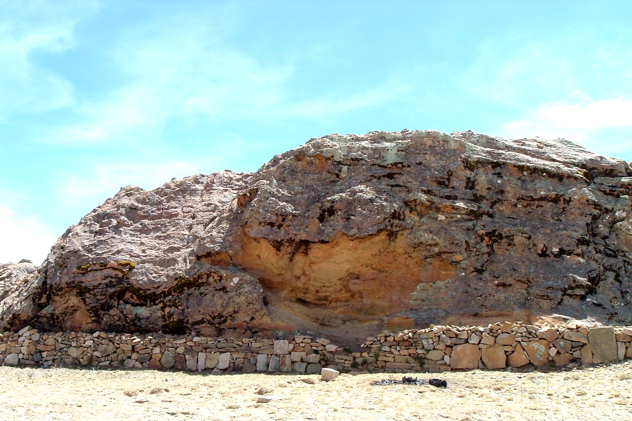 Священная скала инков и Лабиринт / Roca Sagrada (Roca de los orígenes) y Labirinto